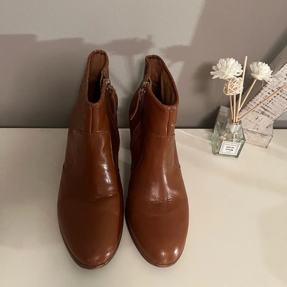 Jack Rogers boots - Picture 2 of 6